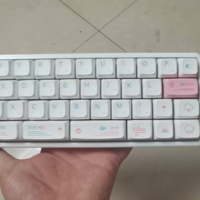 40% Mini-Wireless-Tastatur-Kit – Gaming Keyboard Half Bewertung und Preis
